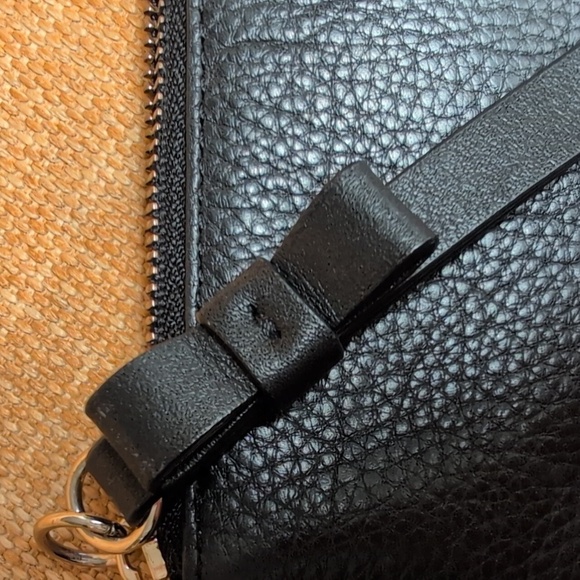 Kate Spade Leroy Street Black Pebble Leather Wristlet - Picture 5 of 7
